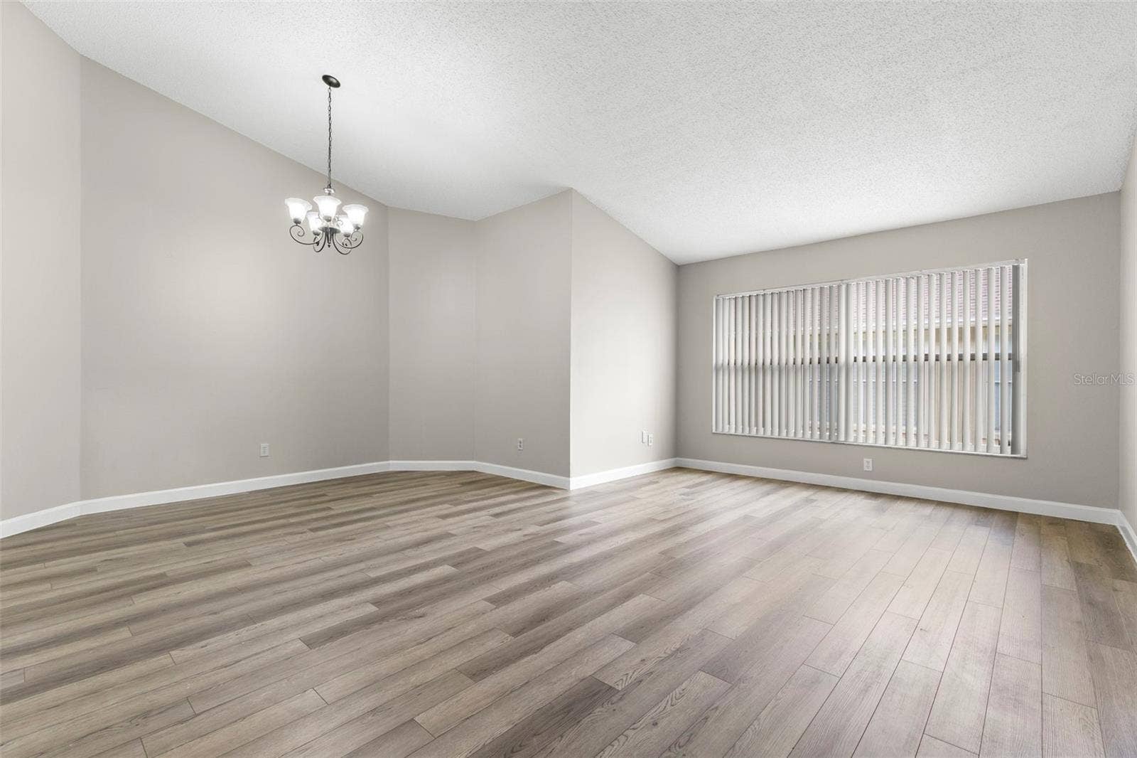 17504 WOODTHRUSH PLACE, Tampa, FL 33647 17504 WOODTHRUSH PLACE, Tampa, FL 33647