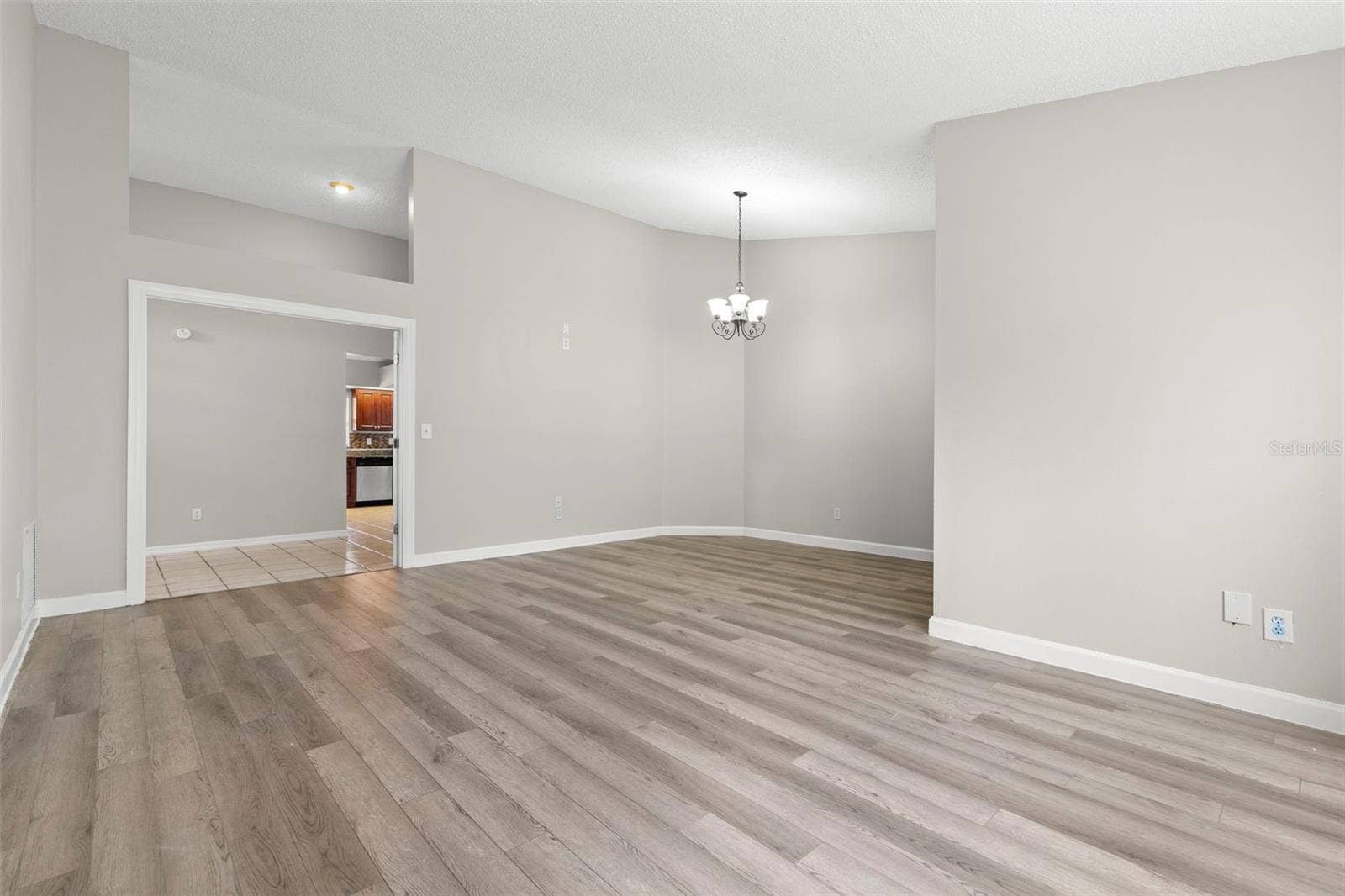 17504 WOODTHRUSH PLACE, Tampa, FL 33647 17504 WOODTHRUSH PLACE, Tampa, FL 33647
