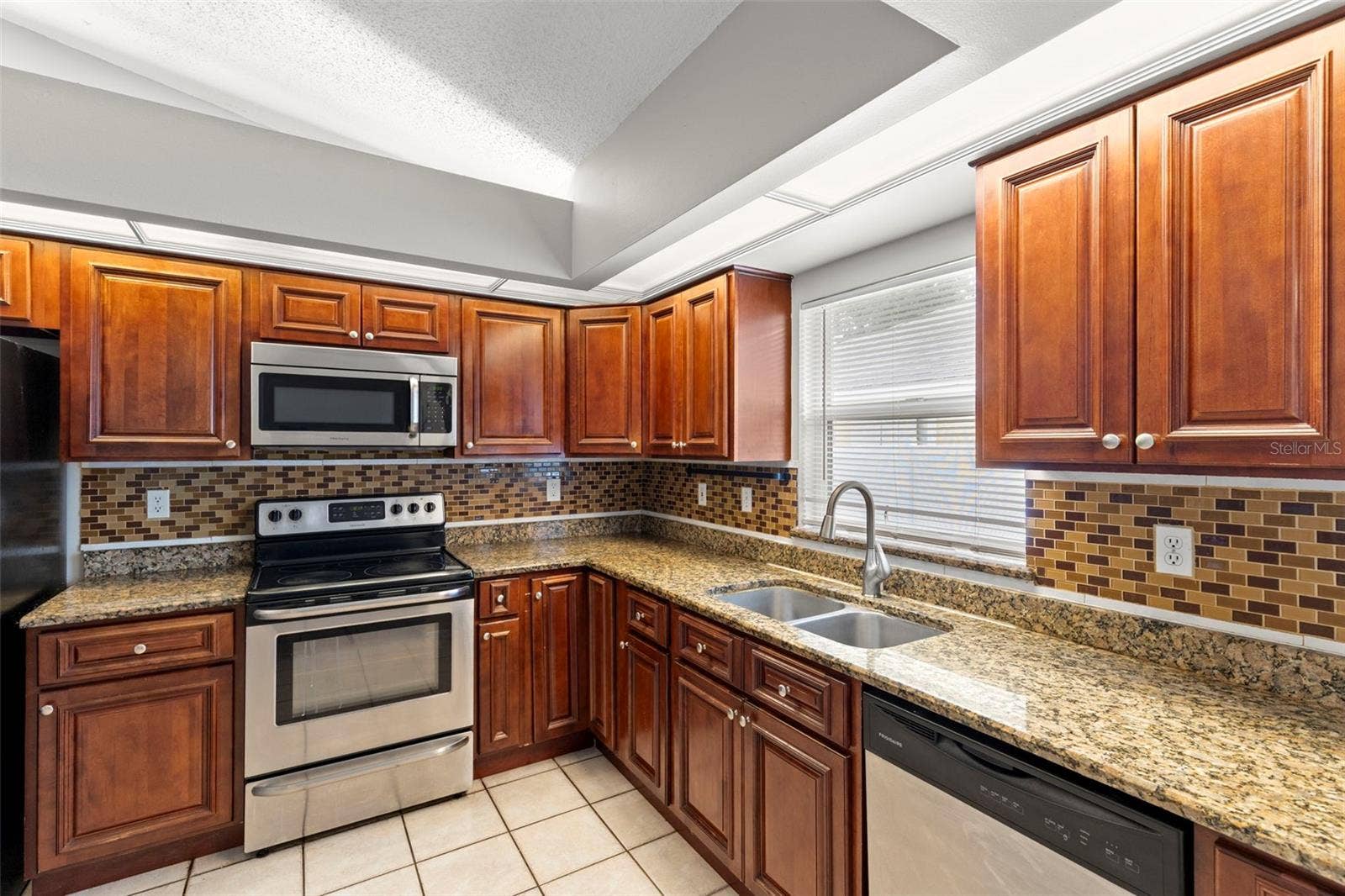 17504 WOODTHRUSH PLACE, Tampa, FL 33647 17504 WOODTHRUSH PLACE, Tampa, FL 33647