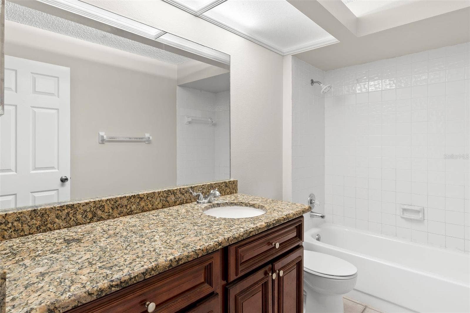 17504 WOODTHRUSH PLACE, Tampa, FL 33647 17504 WOODTHRUSH PLACE, Tampa, FL 33647