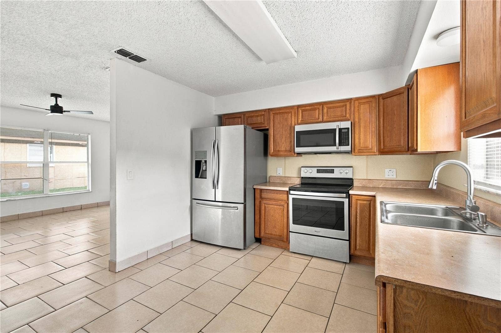 2461 CHESTNUT WOODS DRIVE, Lakeland, FL 33815