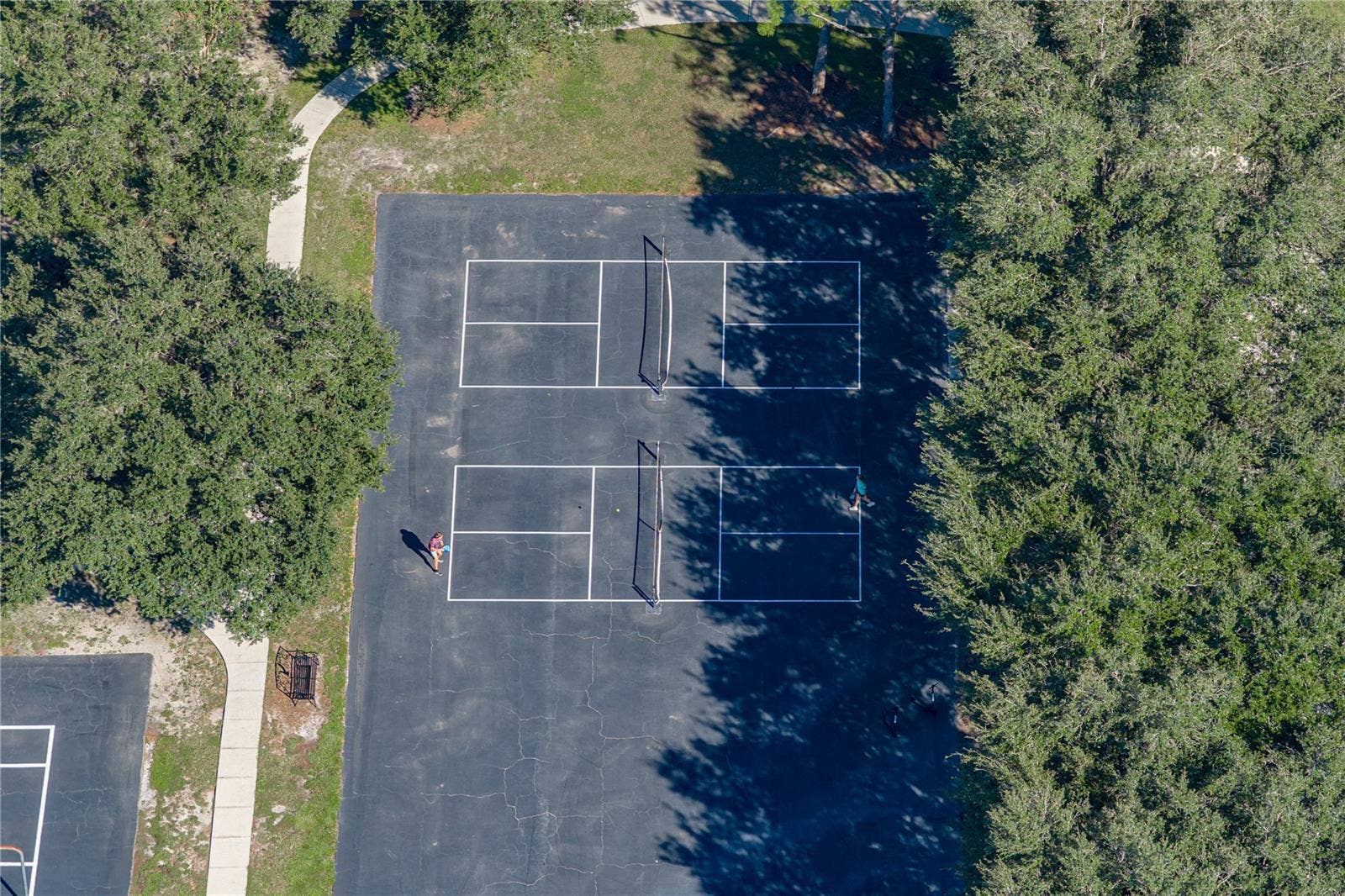 6010 KESTREL POINT AVENUE, Lithia, FL 33547 6010 KESTREL POINT AVENUE, Lithia, FL 33547
