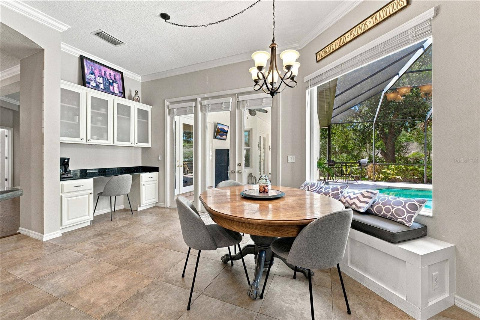 6010 KESTREL POINT AVENUE, Lithia, FL 33547 6010 KESTREL POINT AVENUE, Lithia, FL 33547