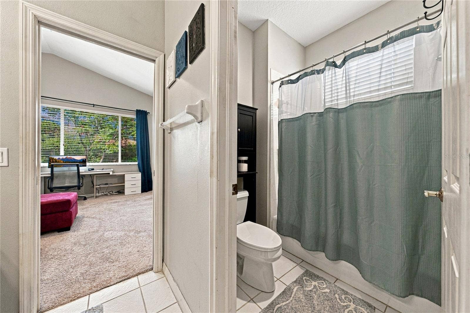 6010 KESTREL POINT AVENUE, Lithia, FL 33547 6010 KESTREL POINT AVENUE, Lithia, FL 33547
