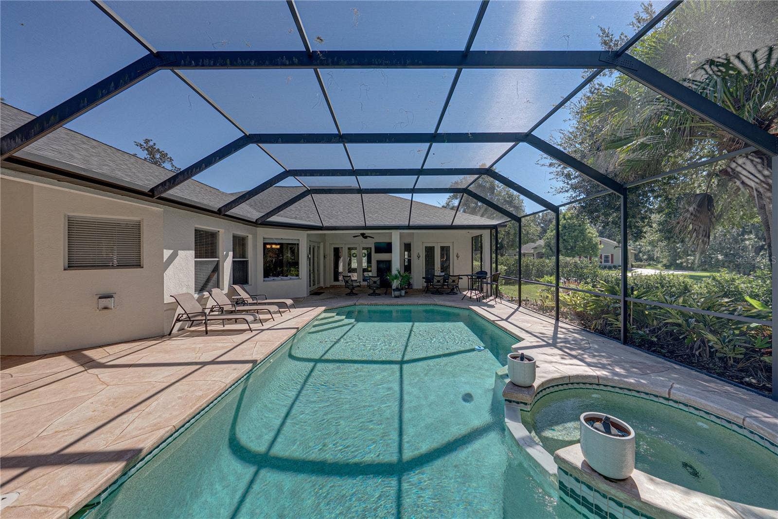6010 KESTREL POINT AVENUE, Lithia, FL 33547 6010 KESTREL POINT AVENUE, Lithia, FL 33547
