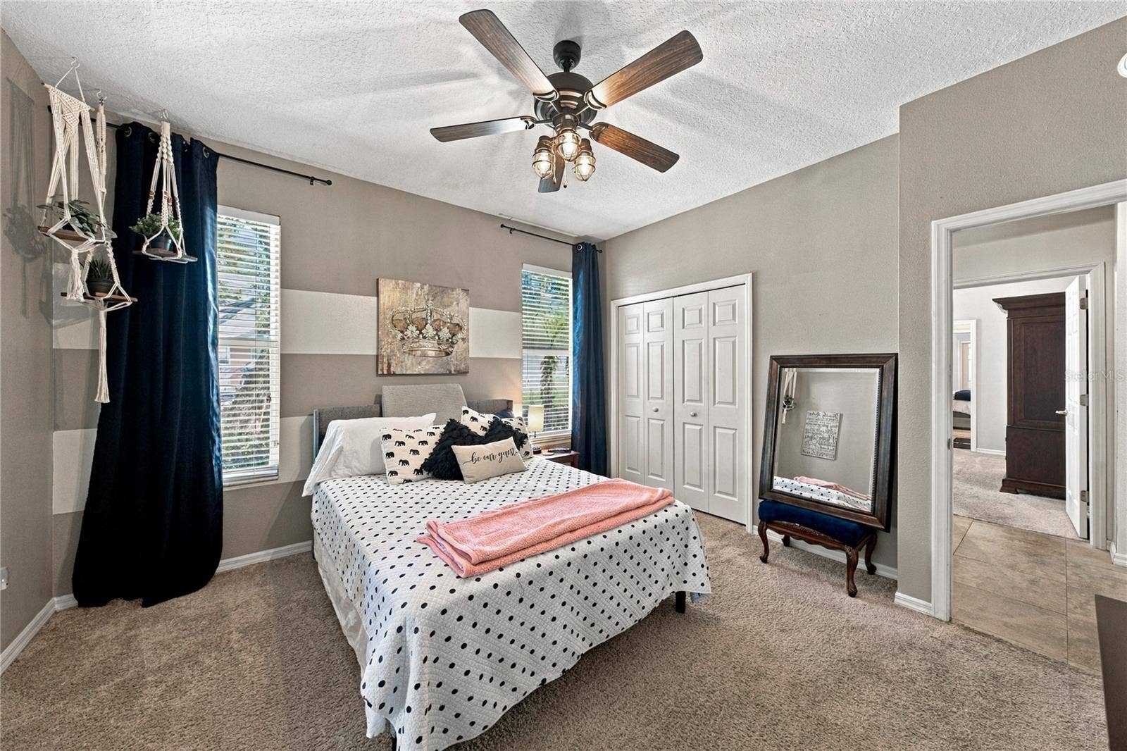 6010 KESTREL POINT AVENUE, Lithia, FL 33547 6010 KESTREL POINT AVENUE, Lithia, FL 33547