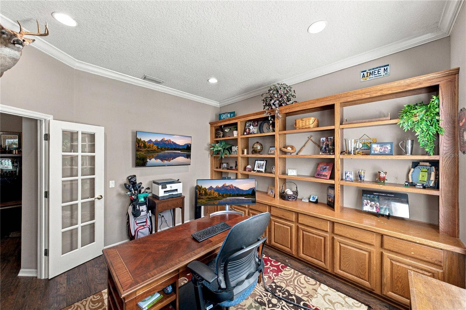 6010 KESTREL POINT AVENUE, Lithia, FL 33547 6010 KESTREL POINT AVENUE, Lithia, FL 33547