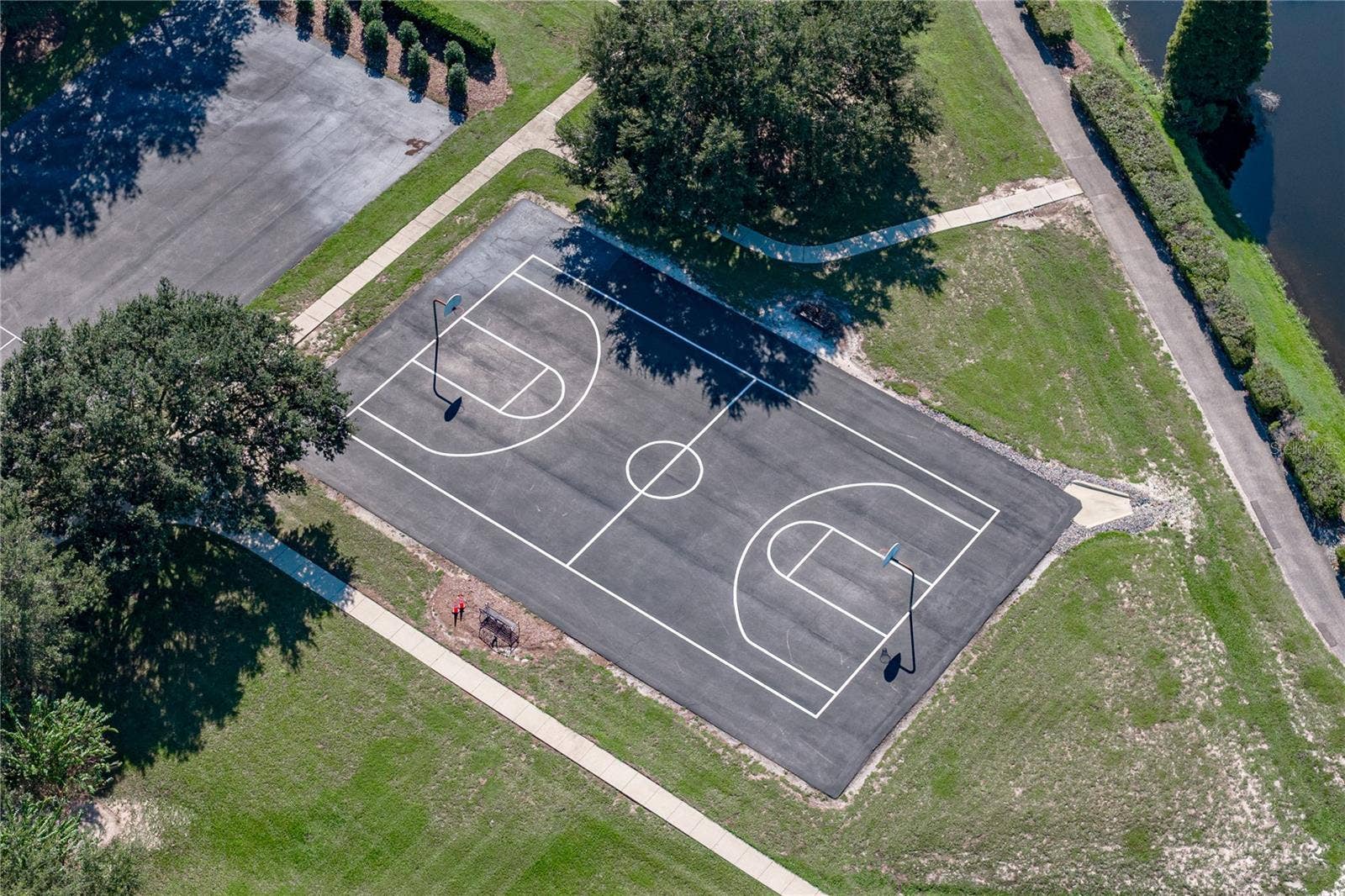 6010 KESTREL POINT AVENUE, Lithia, FL 33547 6010 KESTREL POINT AVENUE, Lithia, FL 33547