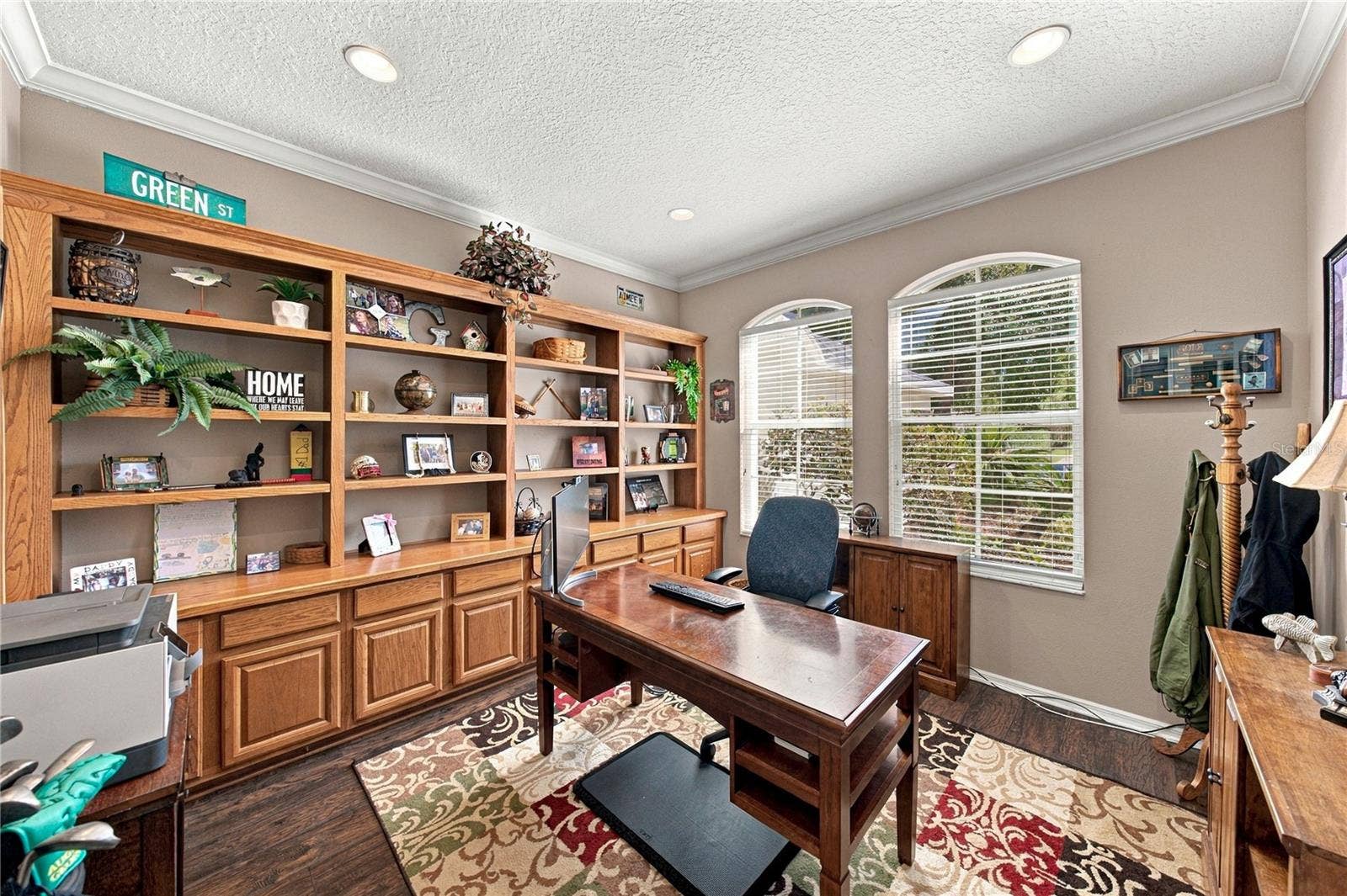 6010 KESTREL POINT AVENUE, Lithia, FL 33547 6010 KESTREL POINT AVENUE, Lithia, FL 33547