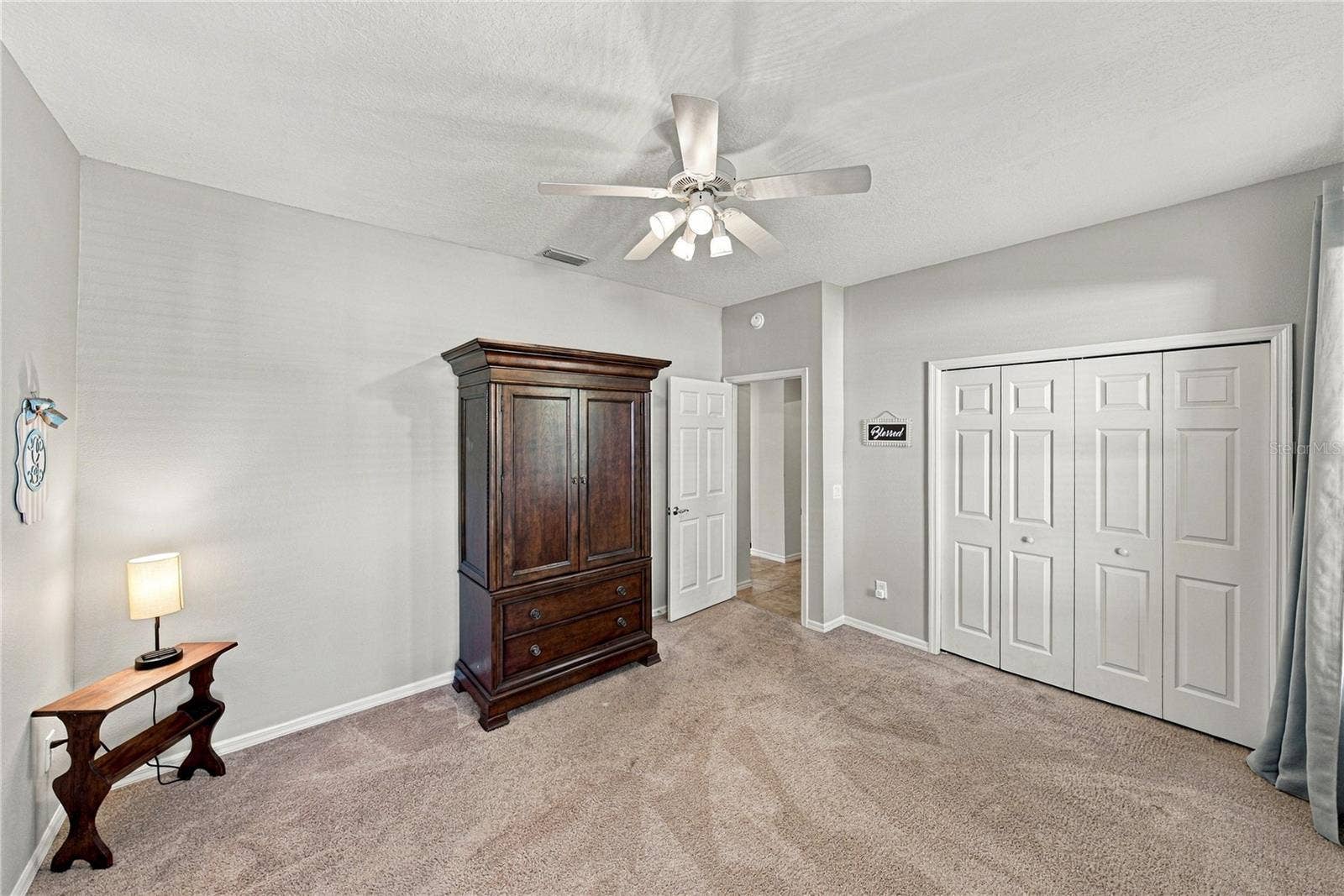 6010 KESTREL POINT AVENUE, Lithia, FL 33547 6010 KESTREL POINT AVENUE, Lithia, FL 33547