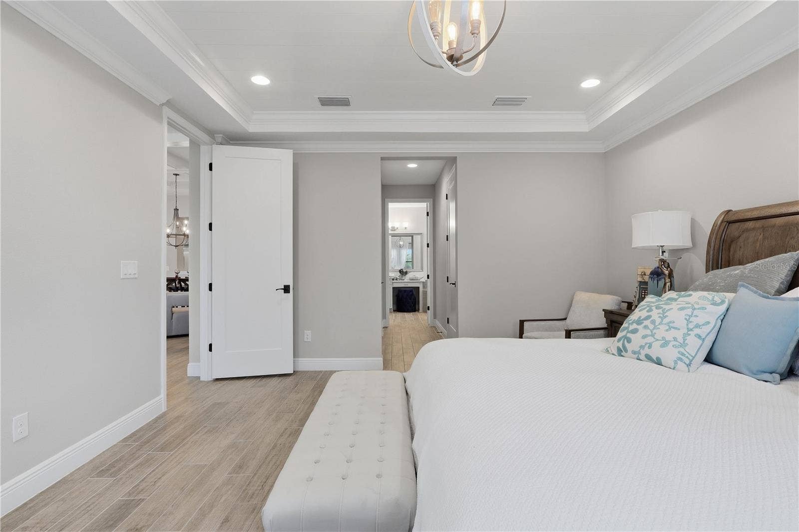 14608 RED CASTLE AVENUE, Lithia, FL 33547 14608 RED CASTLE AVENUE, Lithia, FL 33547