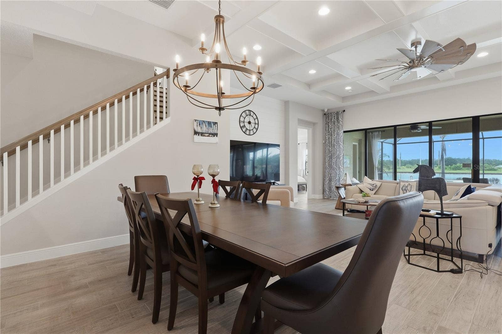 14608 RED CASTLE AVENUE, Lithia, FL 33547 14608 RED CASTLE AVENUE, Lithia, FL 33547