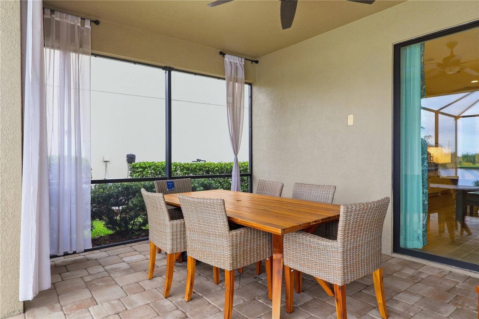 14608 RED CASTLE AVENUE, Lithia, FL 33547 14608 RED CASTLE AVENUE, Lithia, FL 33547