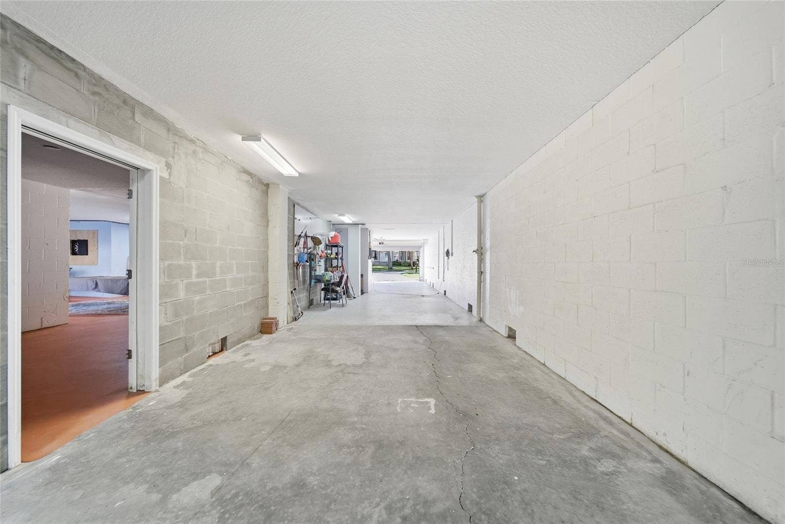1212 CASTLE TERRACE, Tarpon Springs, FL 34689