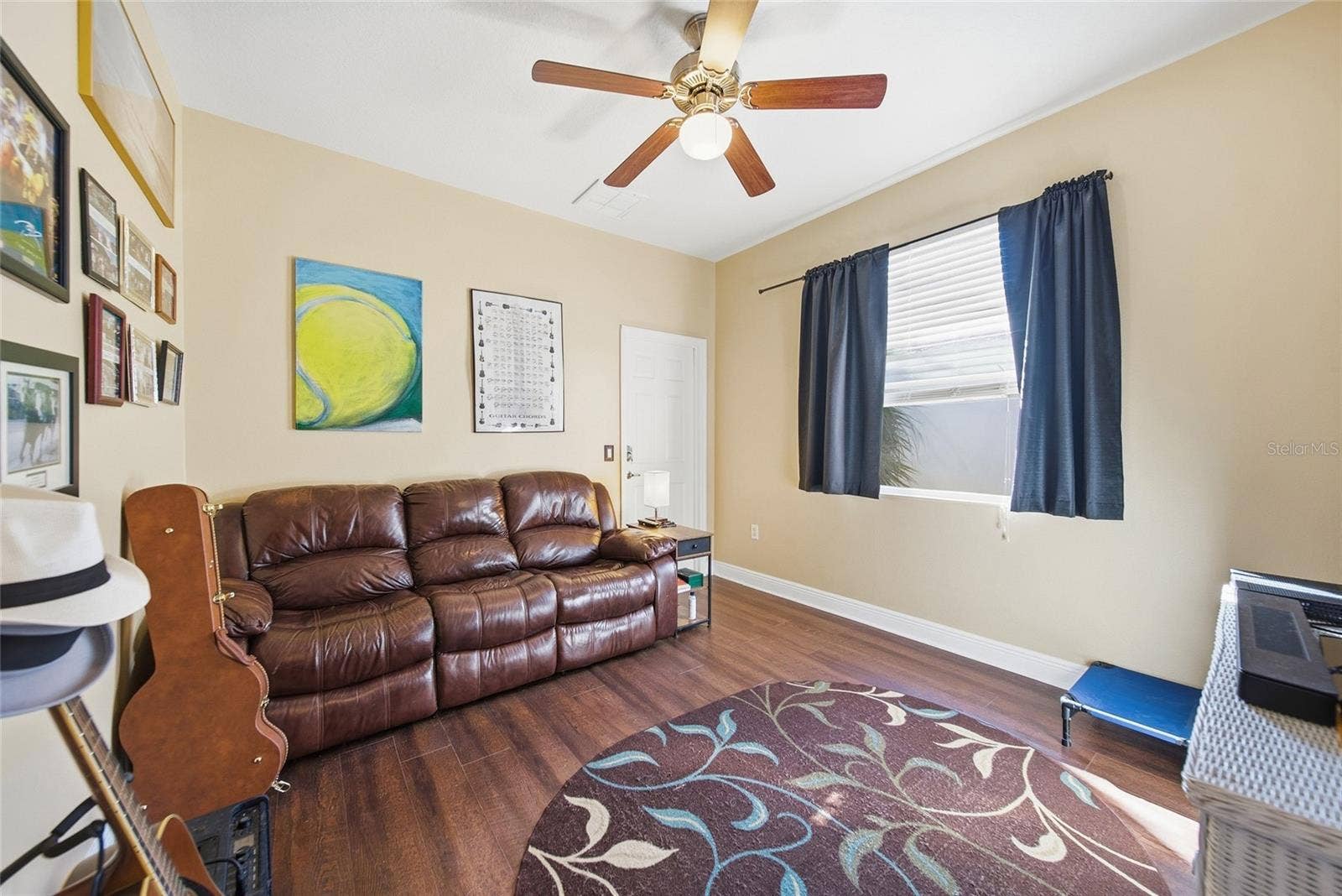 1212 CASTLE TERRACE, Tarpon Springs, FL 34689