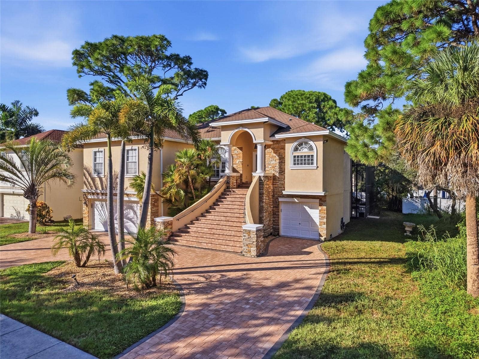 1212 CASTLE TERRACE, Tarpon Springs, FL 34689