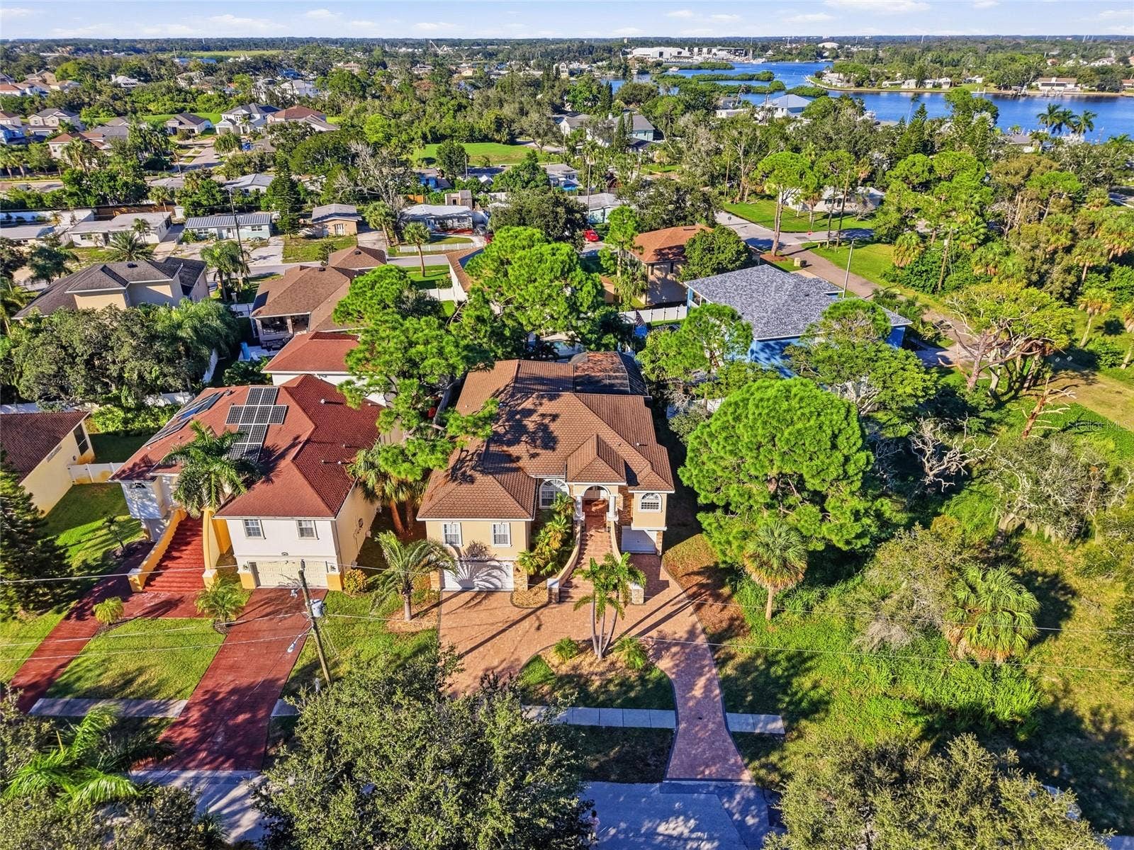 1212 CASTLE TERRACE, Tarpon Springs, FL 34689