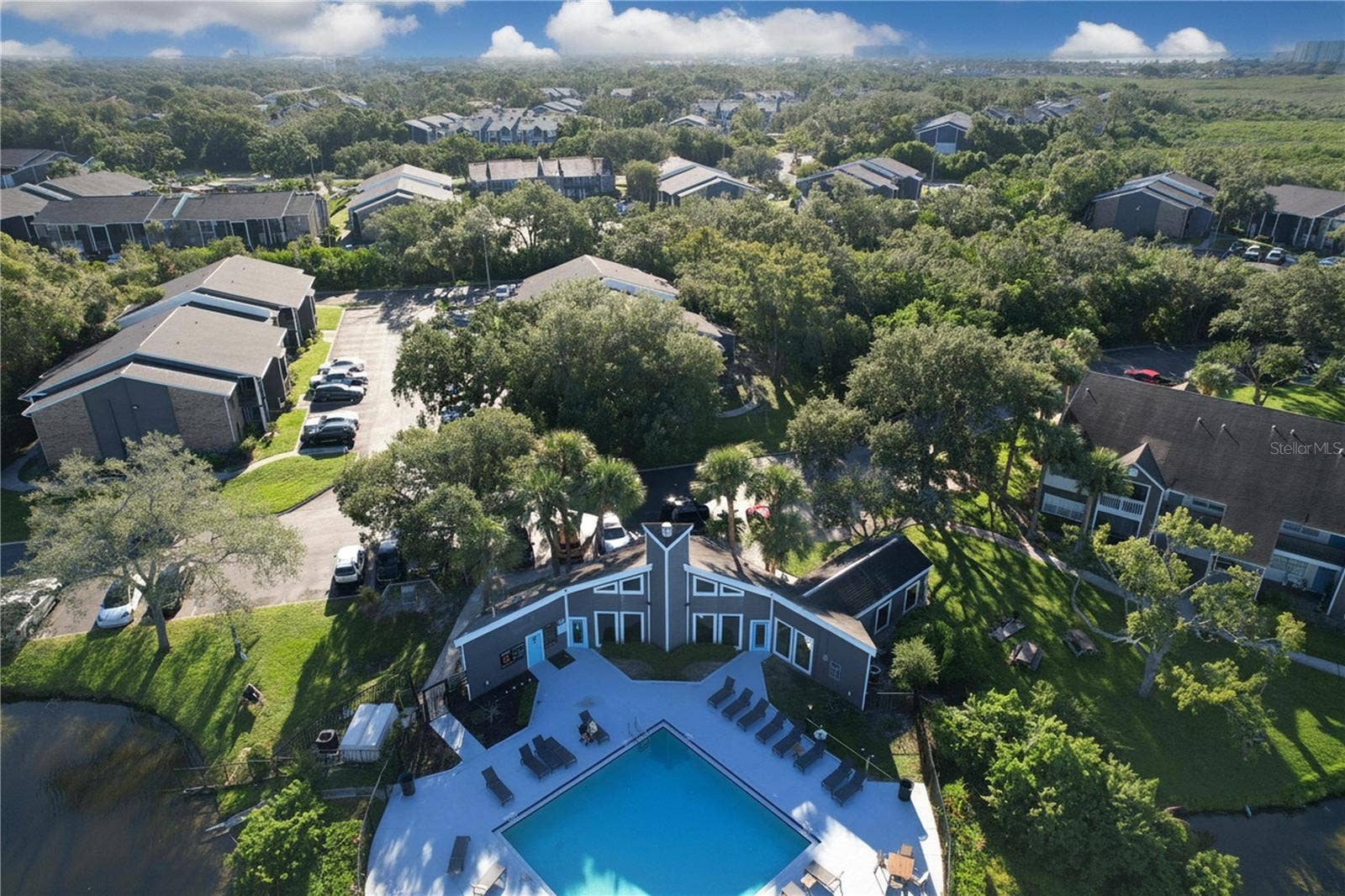 8350 SAVANNAH TRACE CIRCLE, #102, Tampa, FL 33615 8350 SAVANNAH TRACE CIRCLE, #102, Tampa, FL 33615
