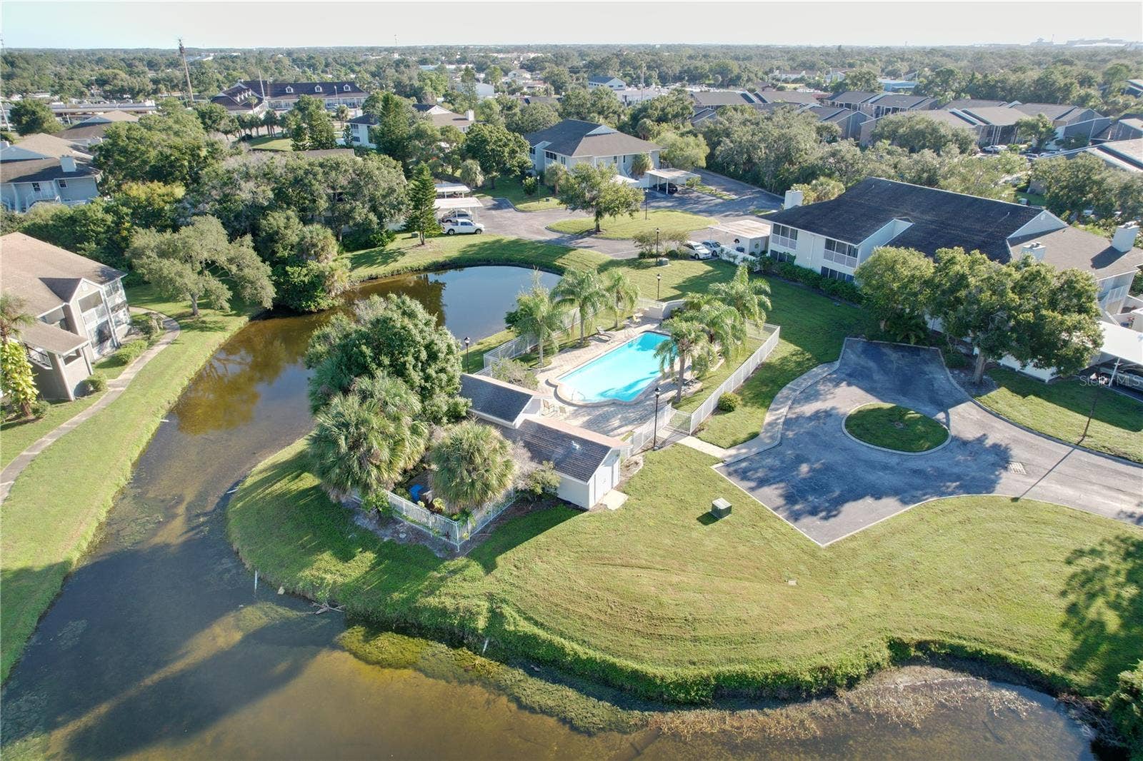 8350 SAVANNAH TRACE CIRCLE, #102, Tampa, FL 33615 8350 SAVANNAH TRACE CIRCLE, #102, Tampa, FL 33615
