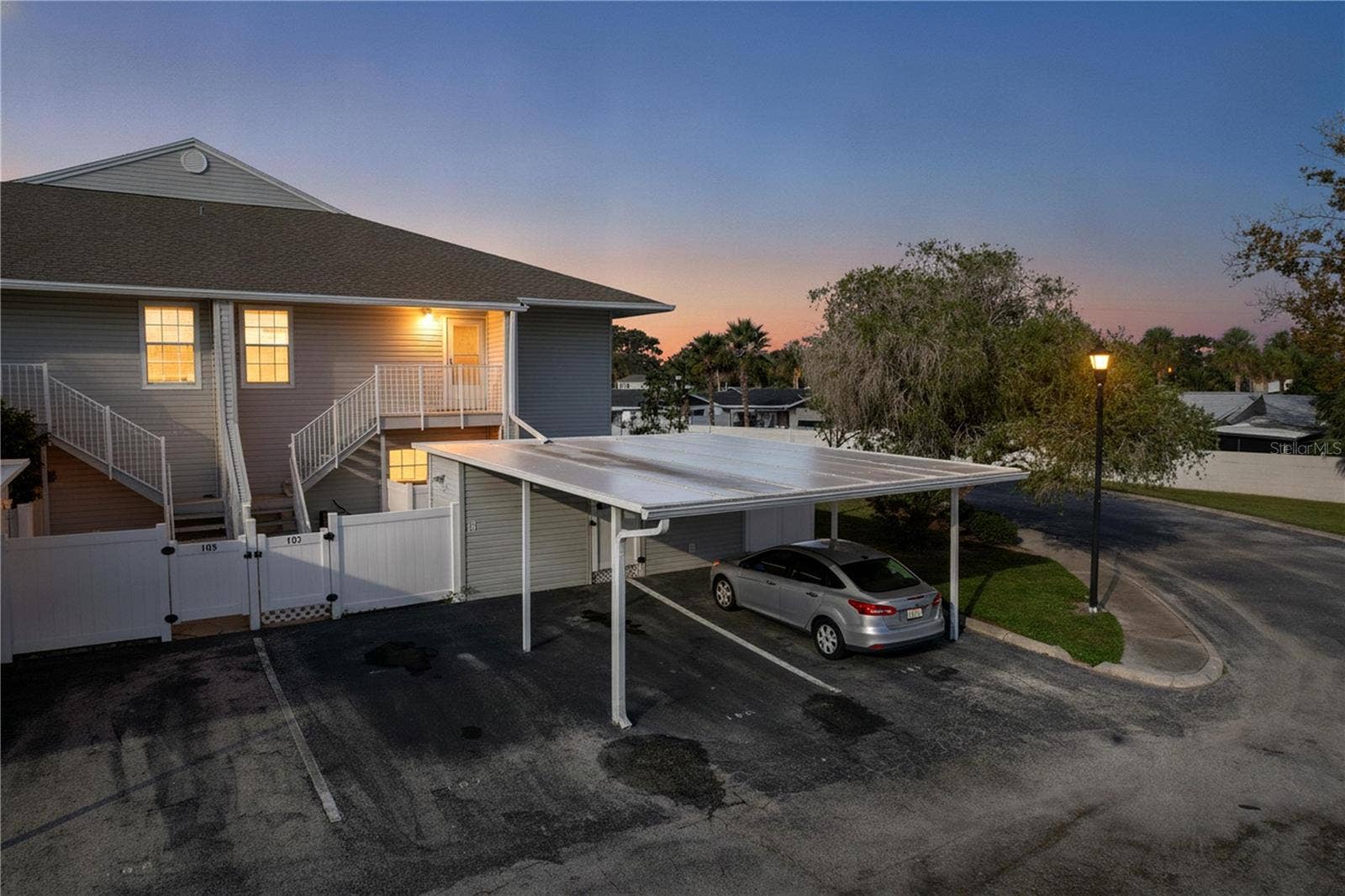 8350 SAVANNAH TRACE CIRCLE, #102, Tampa, FL 33615 8350 SAVANNAH TRACE CIRCLE, #102, Tampa, FL 33615