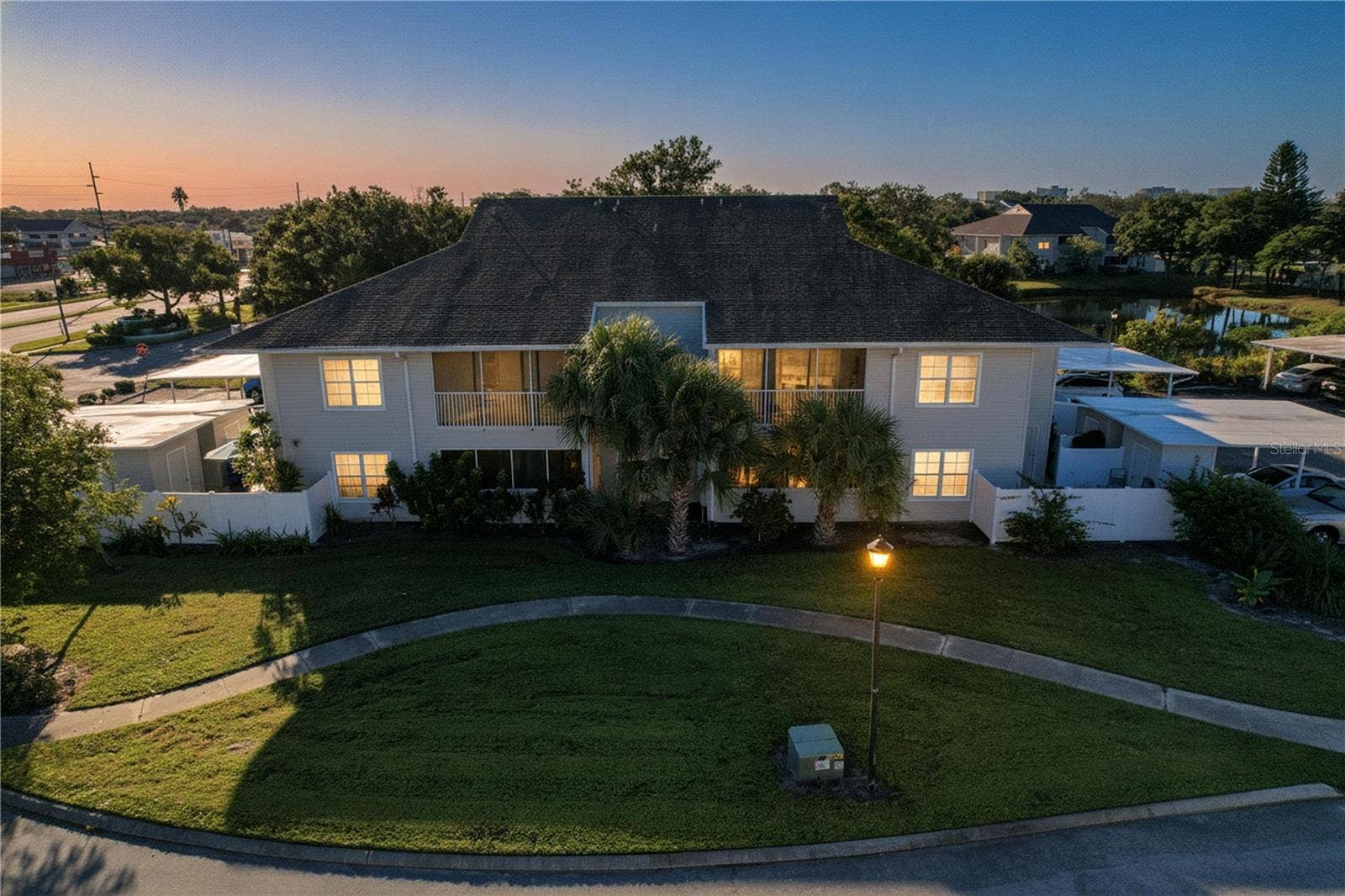 8350 SAVANNAH TRACE CIRCLE, #102, Tampa, FL 33615 8350 SAVANNAH TRACE CIRCLE, #102, Tampa, FL 33615