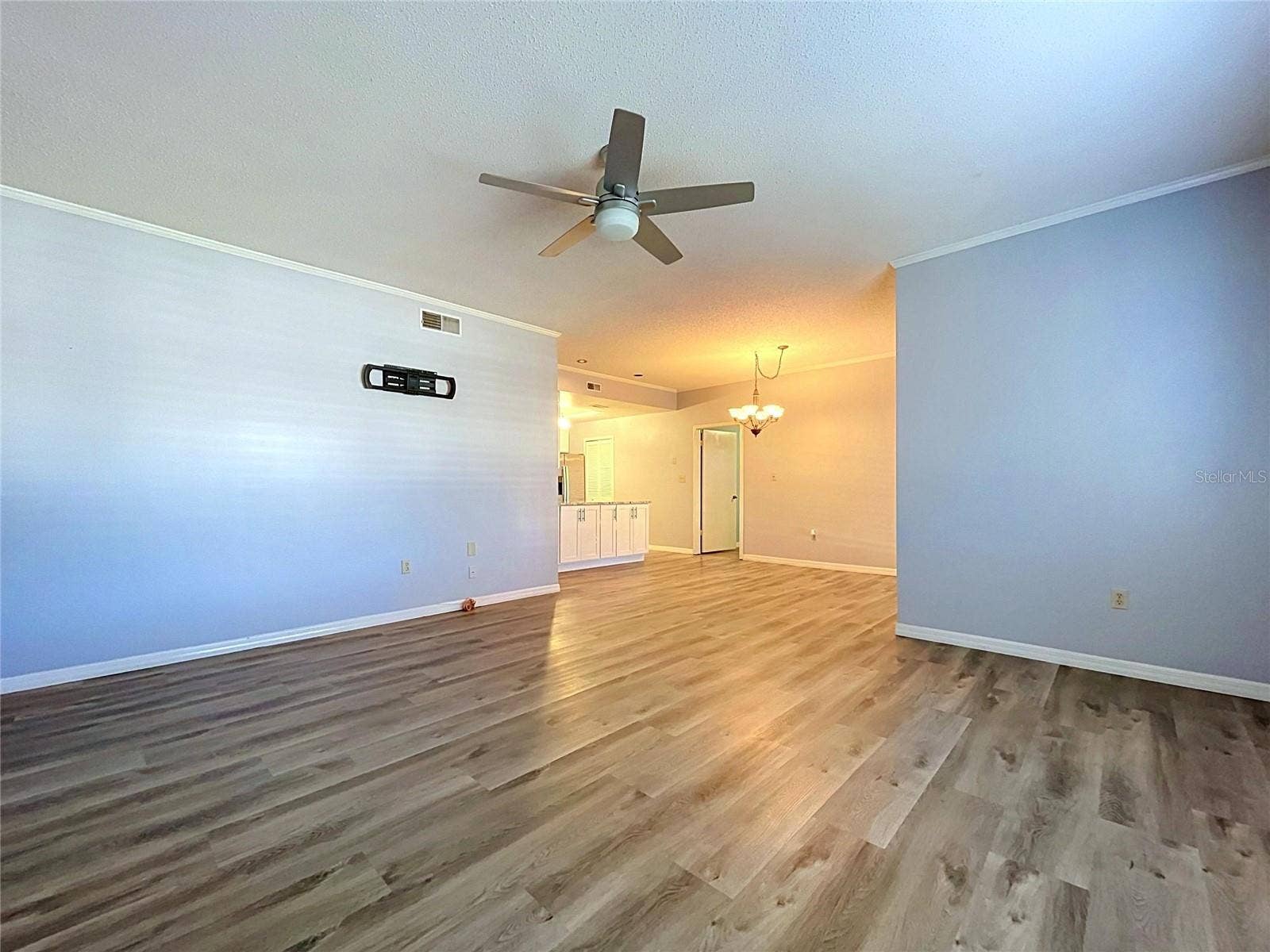 8350 SAVANNAH TRACE CIRCLE, #102, Tampa, FL 33615 8350 SAVANNAH TRACE CIRCLE, #102, Tampa, FL 33615