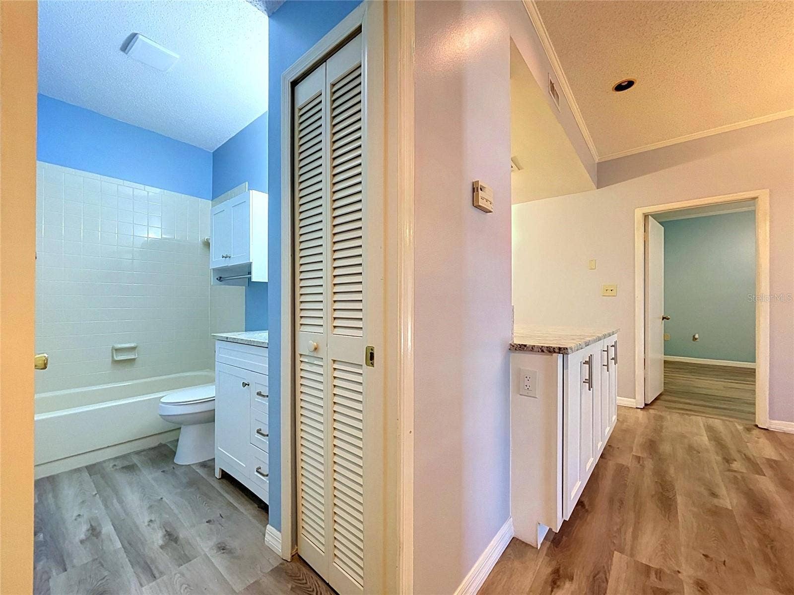 8350 SAVANNAH TRACE CIRCLE, #102, Tampa, FL 33615 8350 SAVANNAH TRACE CIRCLE, #102, Tampa, FL 33615