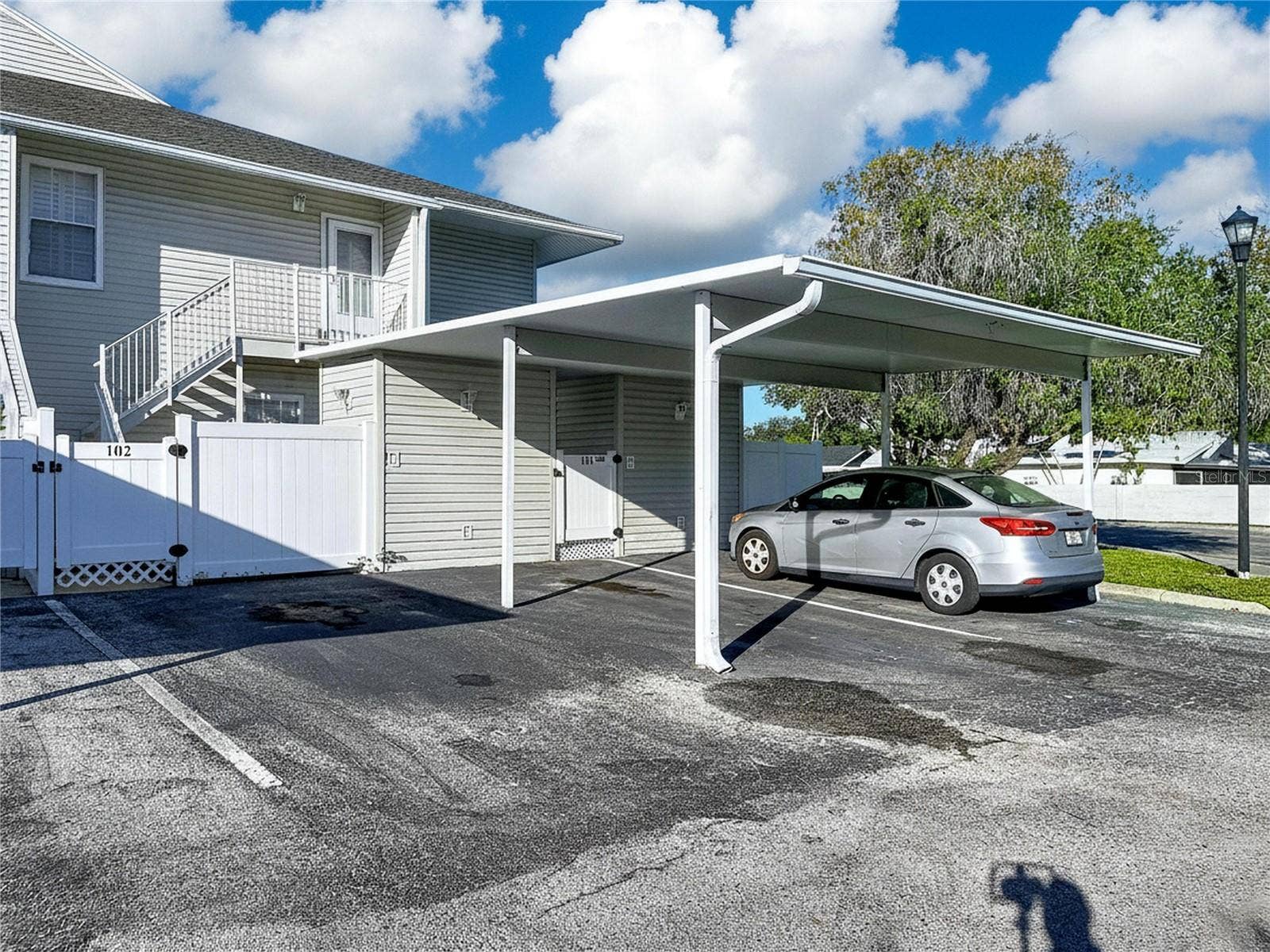 8350 SAVANNAH TRACE CIRCLE, #102, Tampa, FL 33615 8350 SAVANNAH TRACE CIRCLE, #102, Tampa, FL 33615
