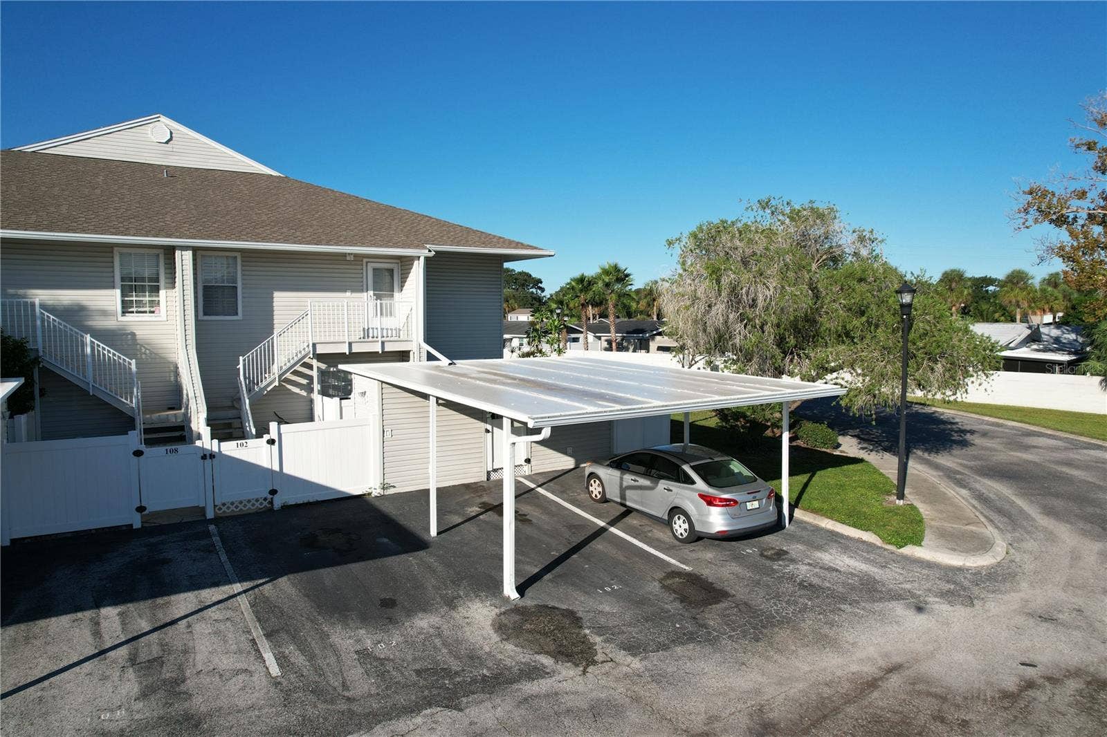 8350 SAVANNAH TRACE CIRCLE, #102, Tampa, FL 33615 8350 SAVANNAH TRACE CIRCLE, #102, Tampa, FL 33615