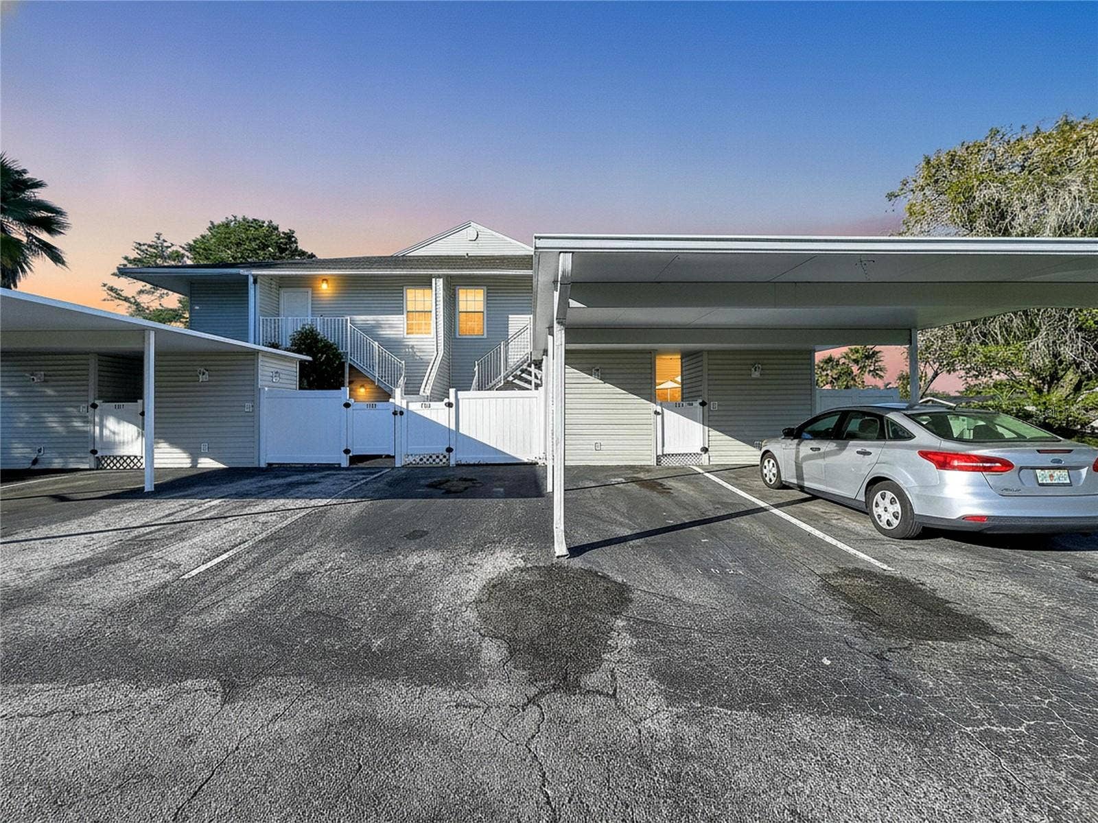 8350 SAVANNAH TRACE CIRCLE, #102, Tampa, FL 33615 8350 SAVANNAH TRACE CIRCLE, #102, Tampa, FL 33615