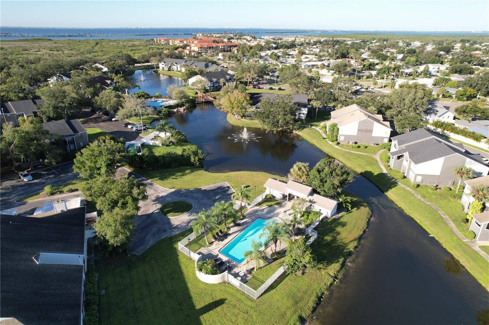 8350 SAVANNAH TRACE CIRCLE, #102, Tampa, FL 33615 8350 SAVANNAH TRACE CIRCLE, #102, Tampa, FL 33615