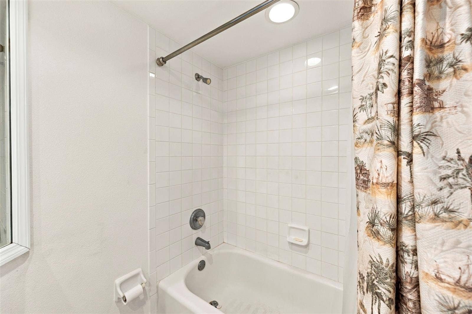 1200 COUNTRY CLUB DRIVE, #2306, Largo, FL 33771