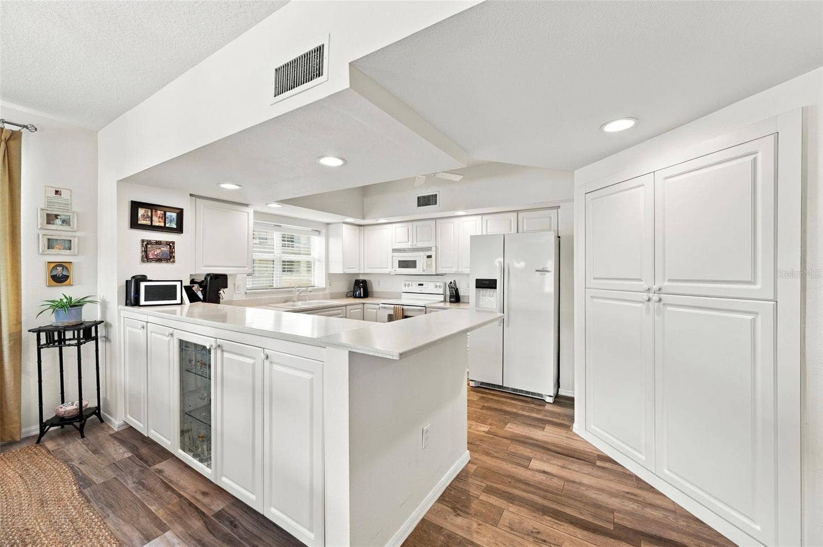 1200 COUNTRY CLUB DRIVE, #2306, Largo, FL 33771