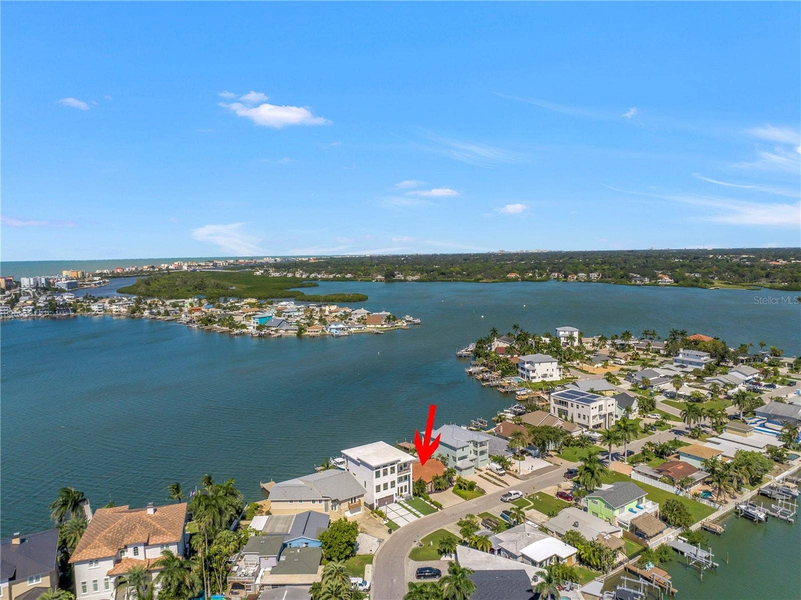 106 WALL STREET, Redington Shores, FL 33708
