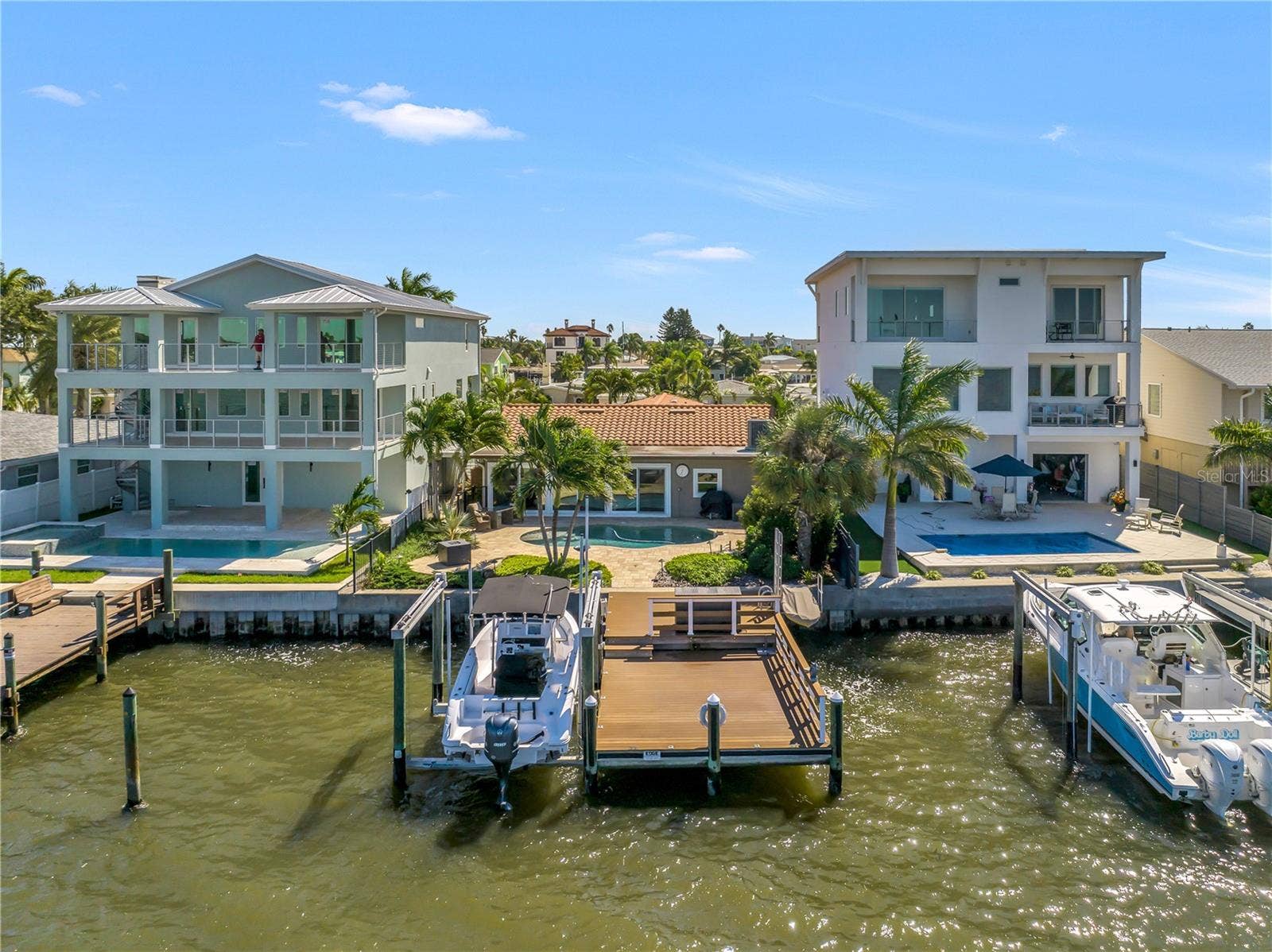 106 WALL STREET, Redington Shores, FL 33708