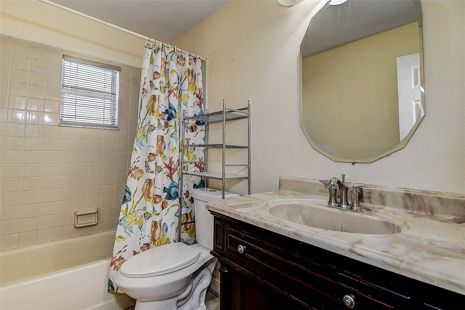 2nd Bathroom