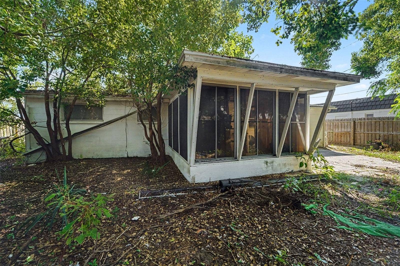 5145 MANOR DRIVE, New Port Richey, FL 34652 5145 MANOR DRIVE, New Port Richey, FL 34652