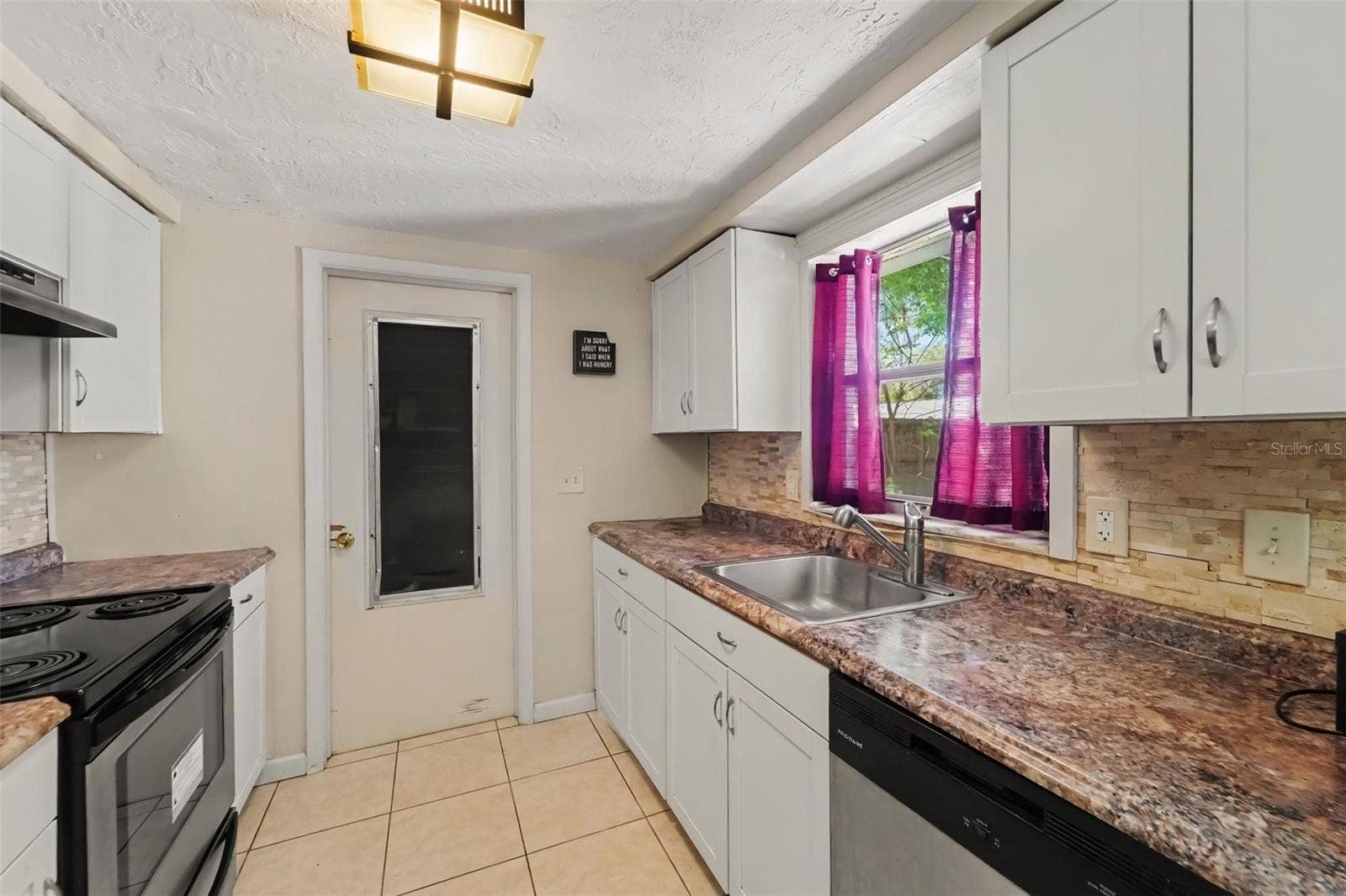 5145 MANOR DRIVE, New Port Richey, FL 34652 5145 MANOR DRIVE, New Port Richey, FL 34652