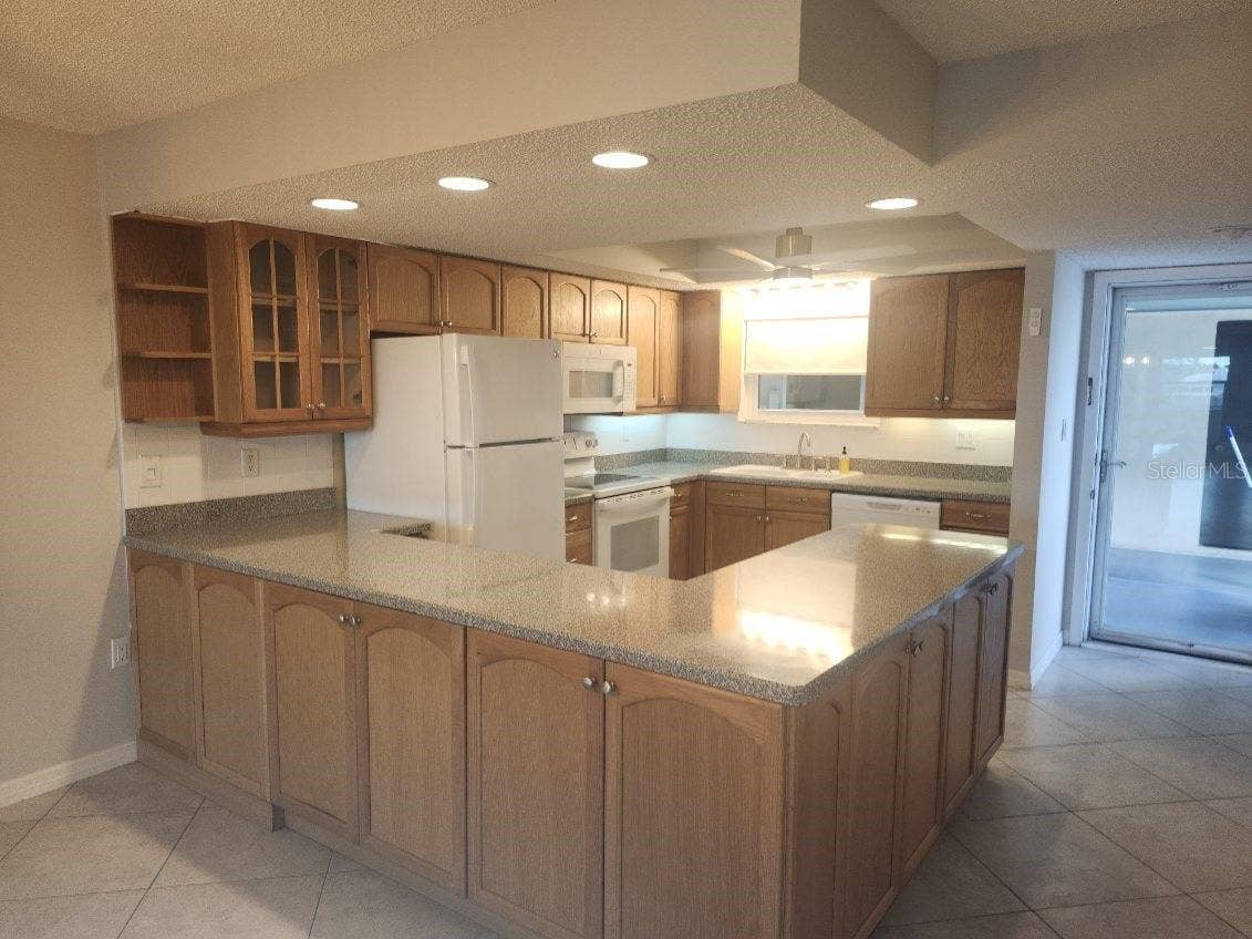 4660 MARINE PARKWAY, #304, New Port Richey, FL 34652 4660 MARINE PARKWAY, #304, New Port Richey, FL 34652