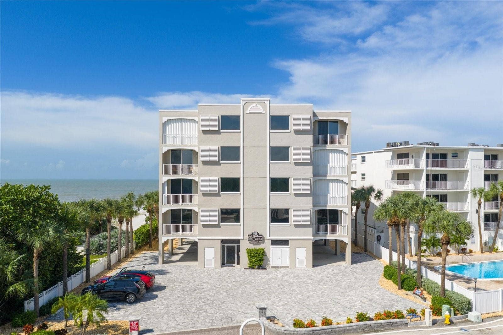 19600 GULF BOULEVARD, #301, Indian Shores, FL 33785 19600 GULF BOULEVARD, #301, Indian Shores, FL 33785