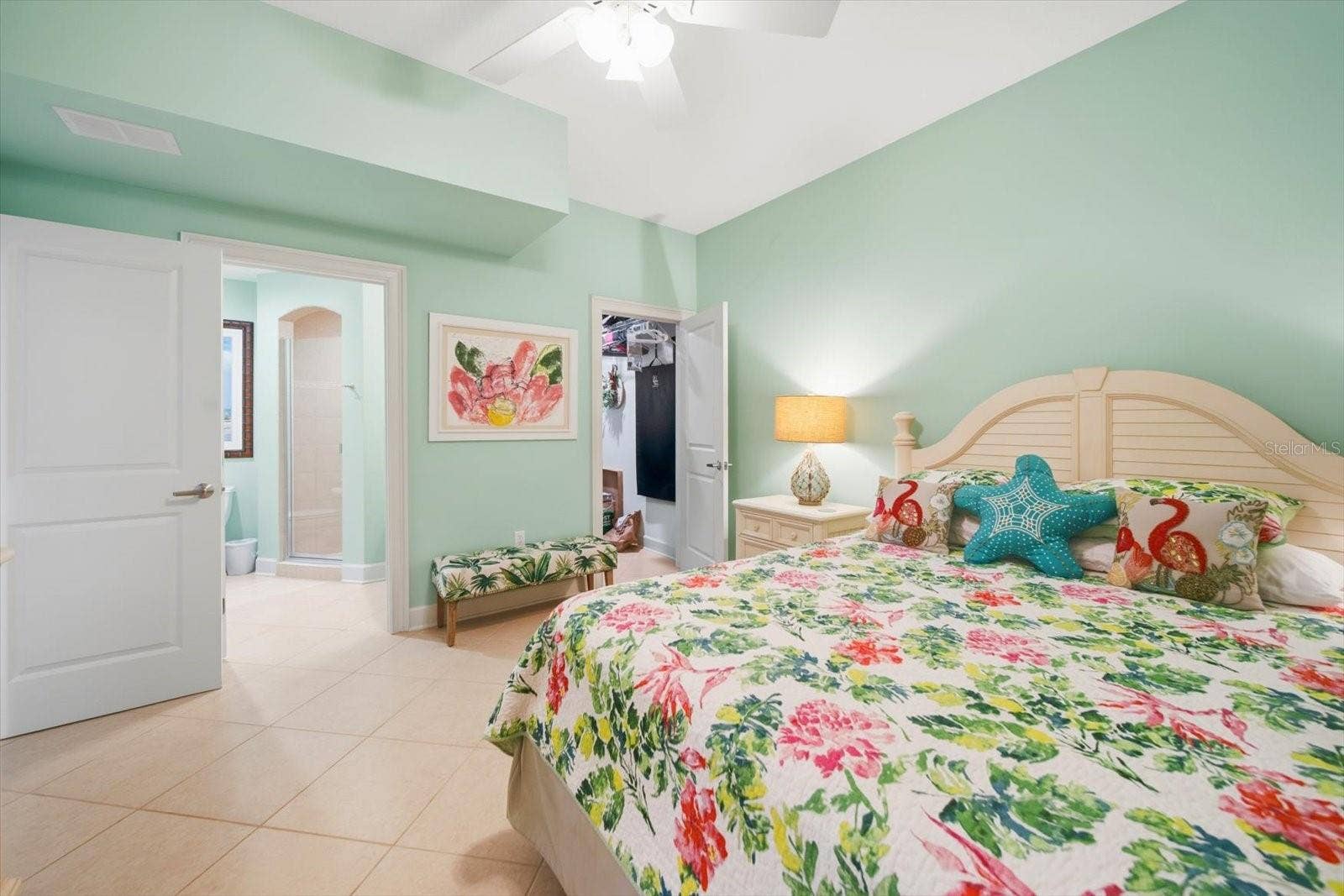 19600 GULF BOULEVARD, #301, Indian Shores, FL 33785 19600 GULF BOULEVARD, #301, Indian Shores, FL 33785