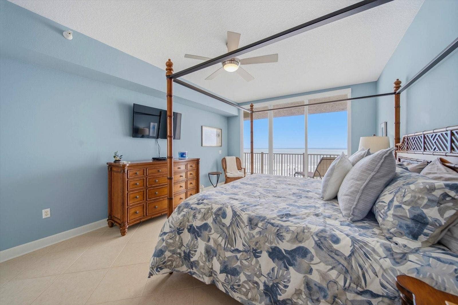 19600 GULF BOULEVARD, #301, Indian Shores, FL 33785 19600 GULF BOULEVARD, #301, Indian Shores, FL 33785