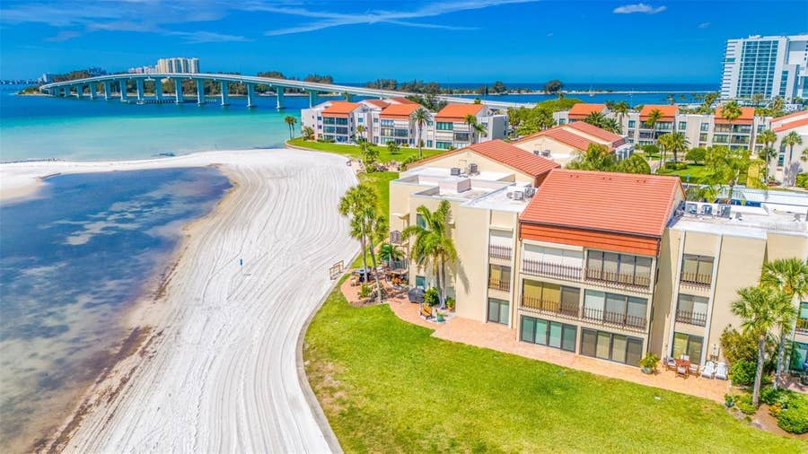 Property photo for 865 S GULFVIEW BOULEVARD, #311, Clearwater, FL