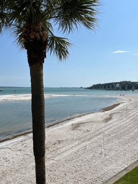 865 S GULFVIEW BOULEVARD, #311, Clearwater, FL 33767 865 S GULFVIEW BOULEVARD, #311, Clearwater, FL 33767