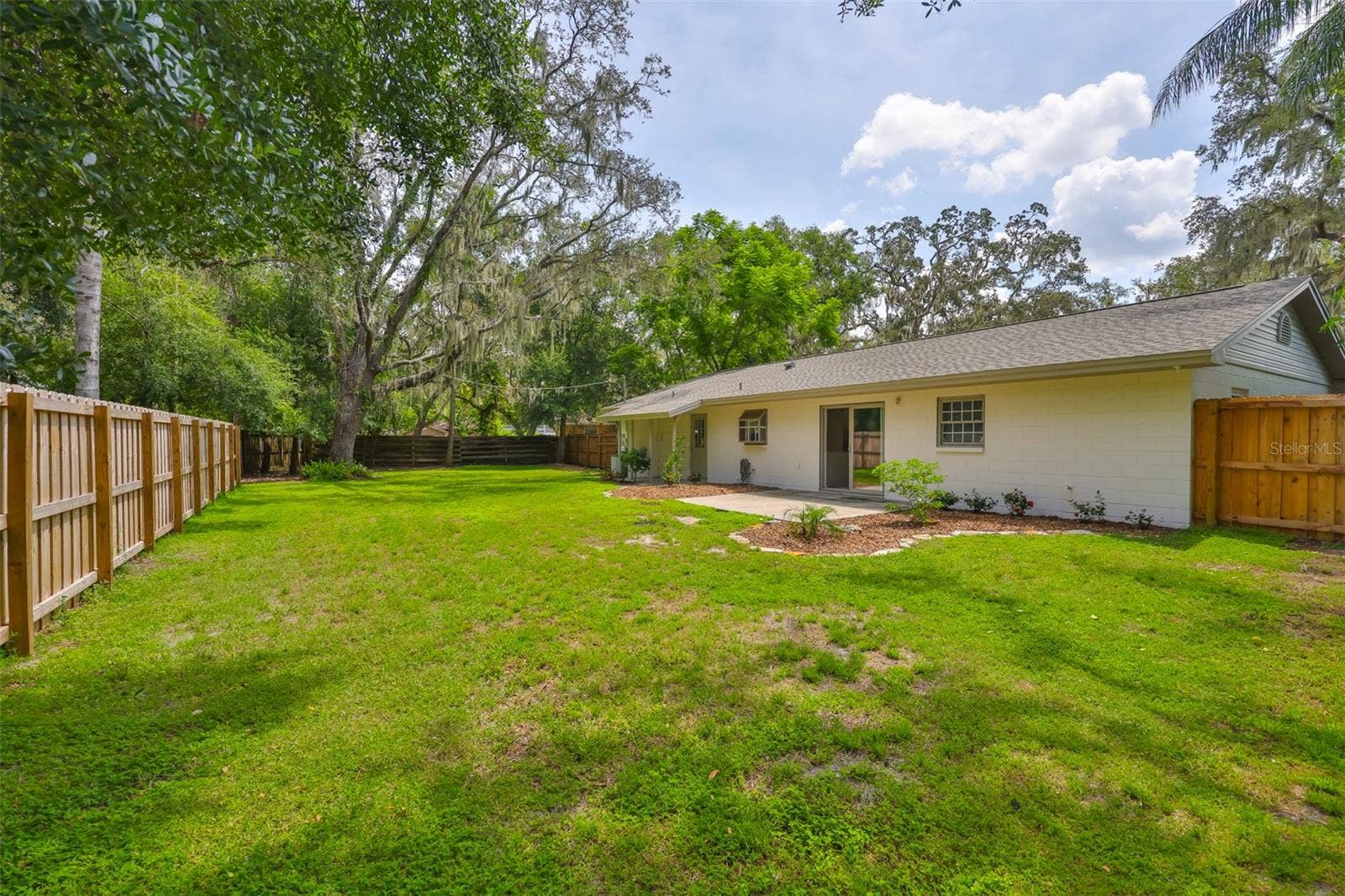 121 WINDY CIRCLE, Brandon, FL 33511