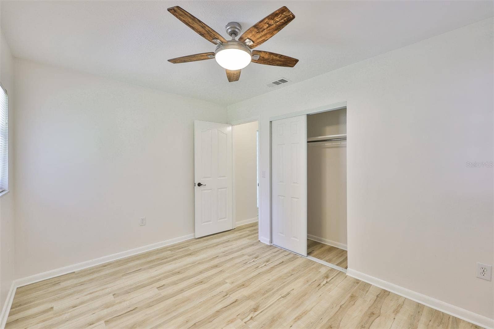 121 WINDY CIRCLE, Brandon, FL 33511