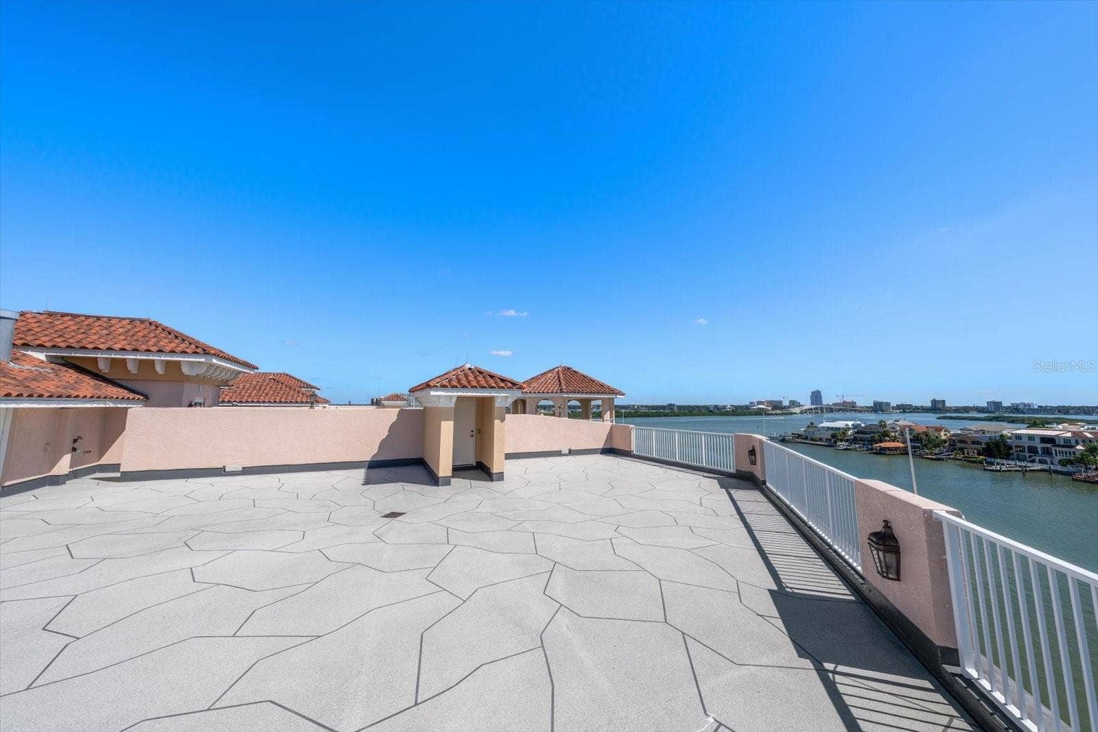 205 BRIGHTWATER DRIVE, #401, Clearwater Beach, FL 33767 205 BRIGHTWATER DRIVE, #401, Clearwater Beach, FL 33767