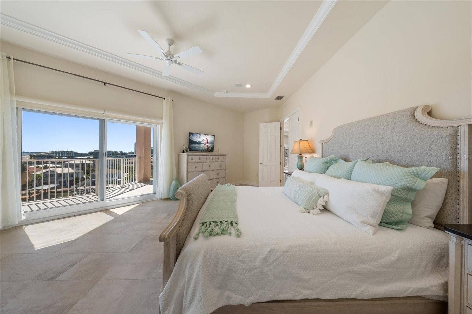205 BRIGHTWATER DRIVE, #401, Clearwater Beach, FL 33767 205 BRIGHTWATER DRIVE, #401, Clearwater Beach, FL 33767