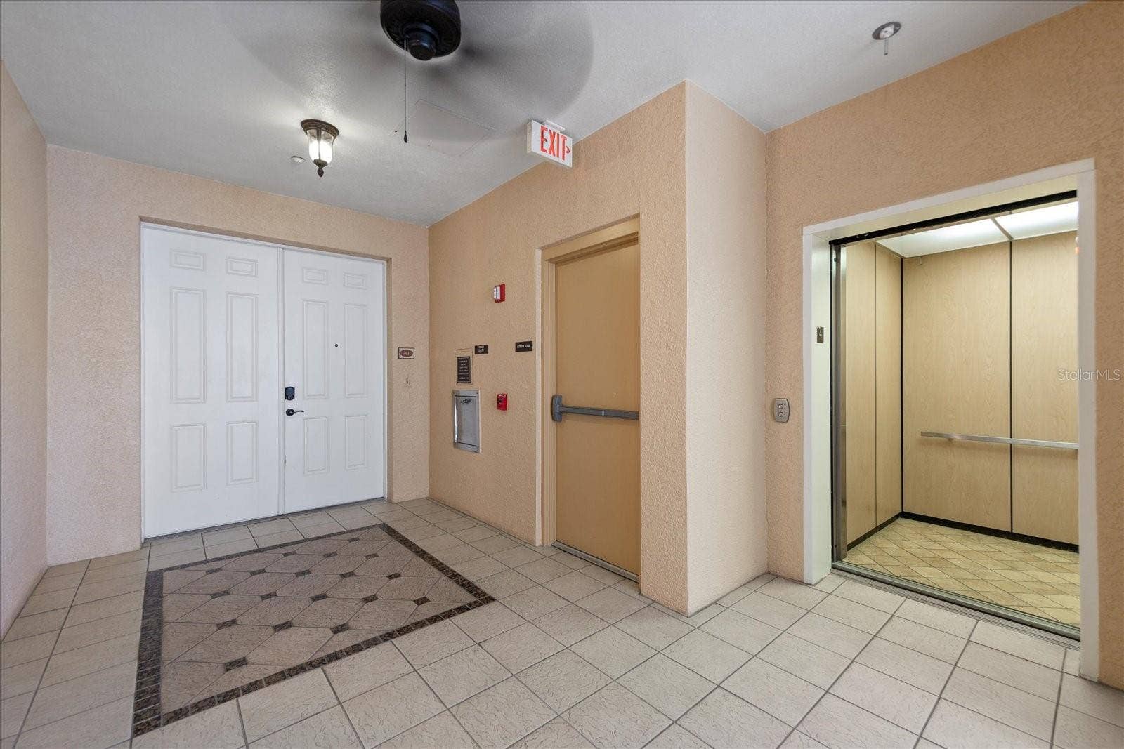 205 BRIGHTWATER DRIVE, #401, Clearwater Beach, FL 33767 205 BRIGHTWATER DRIVE, #401, Clearwater Beach, FL 33767