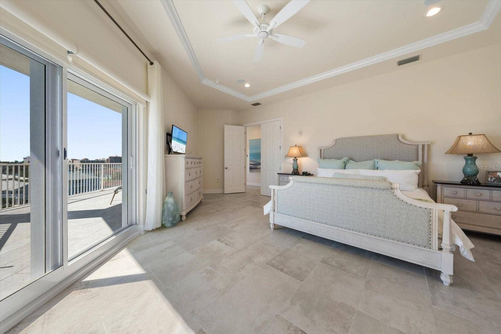 205 BRIGHTWATER DRIVE, #401, Clearwater Beach, FL 33767 205 BRIGHTWATER DRIVE, #401, Clearwater Beach, FL 33767